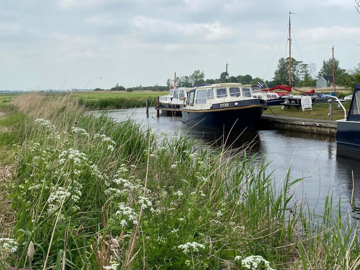 Boat Stoer - Inclusief Sloep Jutrijp Luaran gambar